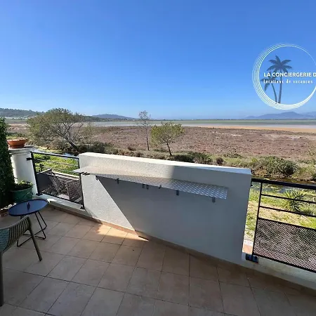 Les Salins D'azur - Terrasse - Proche De La Ιέρ